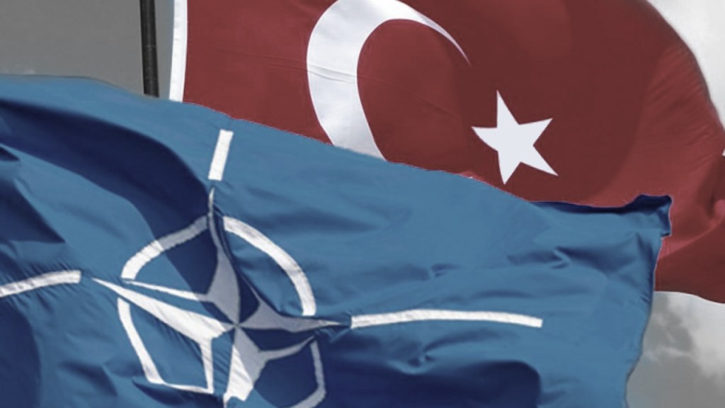 Entre Oriente y Occidente: la controversial membresía de Turquía en la&nbsp;OTAN